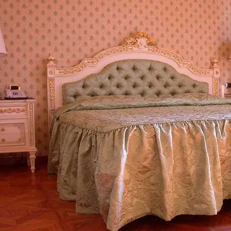 Riis Hotel Taormina