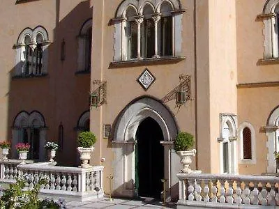 Riis Taormina