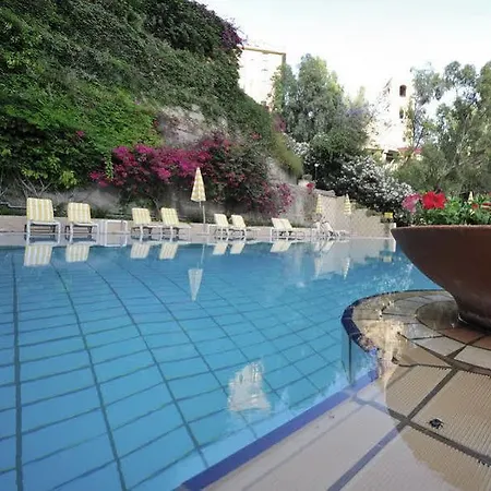 Hotel Riis 4*