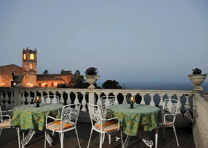 Hotell Riis 4*