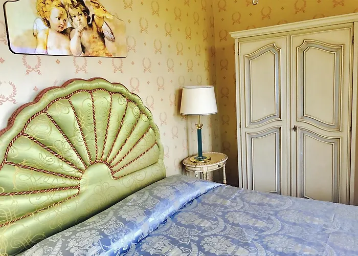 Hotell Riis 4*
